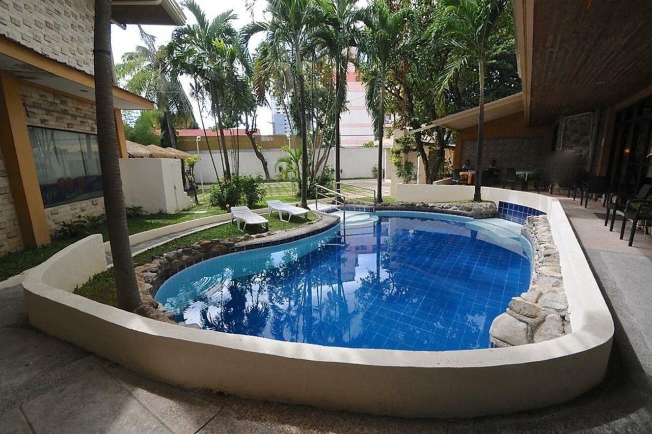 โรงแรมแวเคชั่น เซบู Cebu ภายนอก รูปภาพ