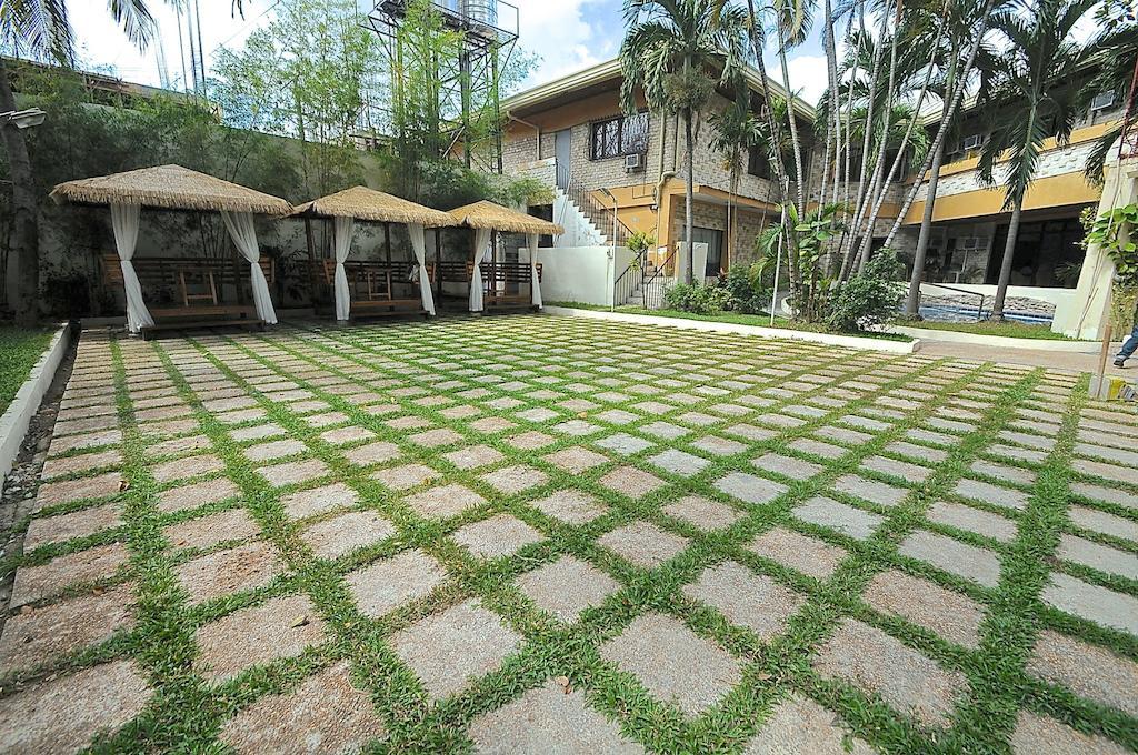 โรงแรมแวเคชั่น เซบู Cebu ภายนอก รูปภาพ