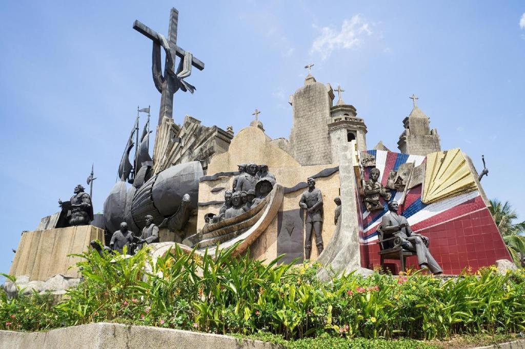โรงแรมแวเคชั่น เซบู Cebu ภายนอก รูปภาพ