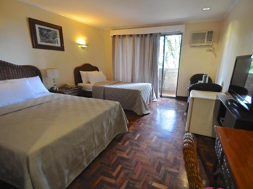 โรงแรมแวเคชั่น เซบู Cebu ภายนอก รูปภาพ
