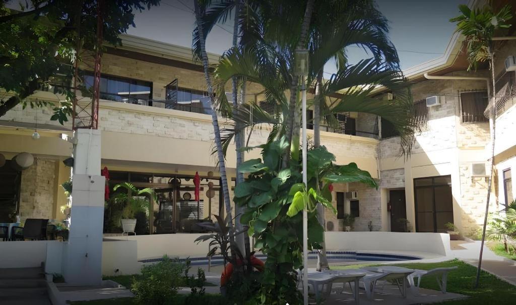 โรงแรมแวเคชั่น เซบู Cebu ภายนอก รูปภาพ